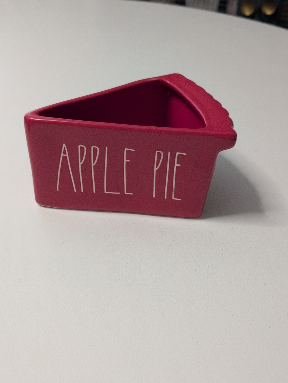 ⭐ 2 For $25 ⭐ RAE DUNN APPLE PIE 🍎 🥧